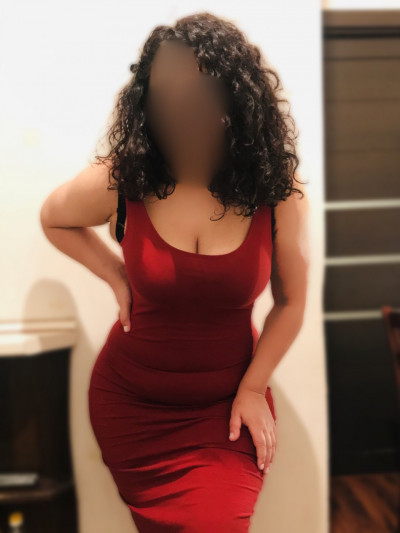 Частная массажистка Рошель 