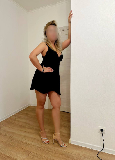 Частная массажистка Аделина, 37 лет, Москва - фото 1