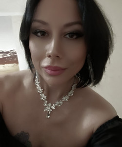 Частная массажистка Виктория 