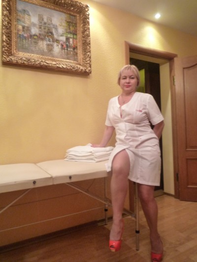 Частная массажистка Адель, 41 год, Москва - фото 4